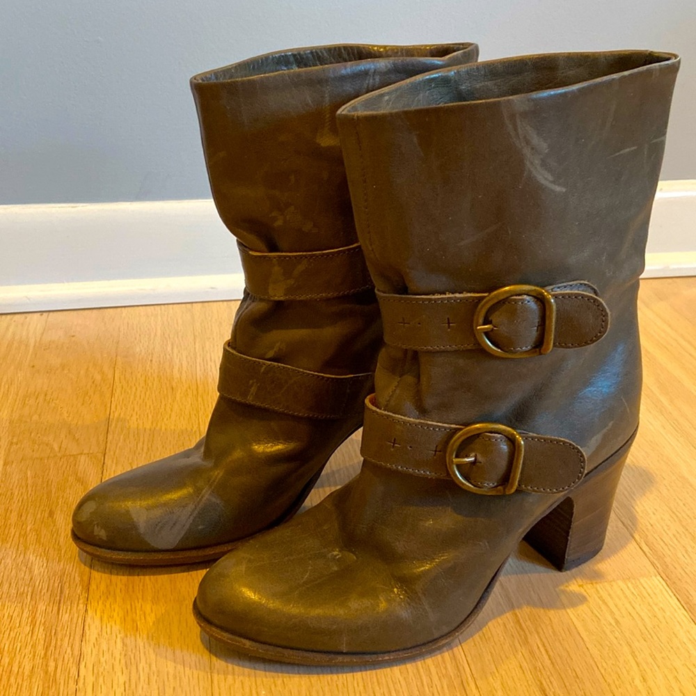 FiorentiniBaker Moto Olive leather Buckle Belted boot size 37.5 Booties US 7.5